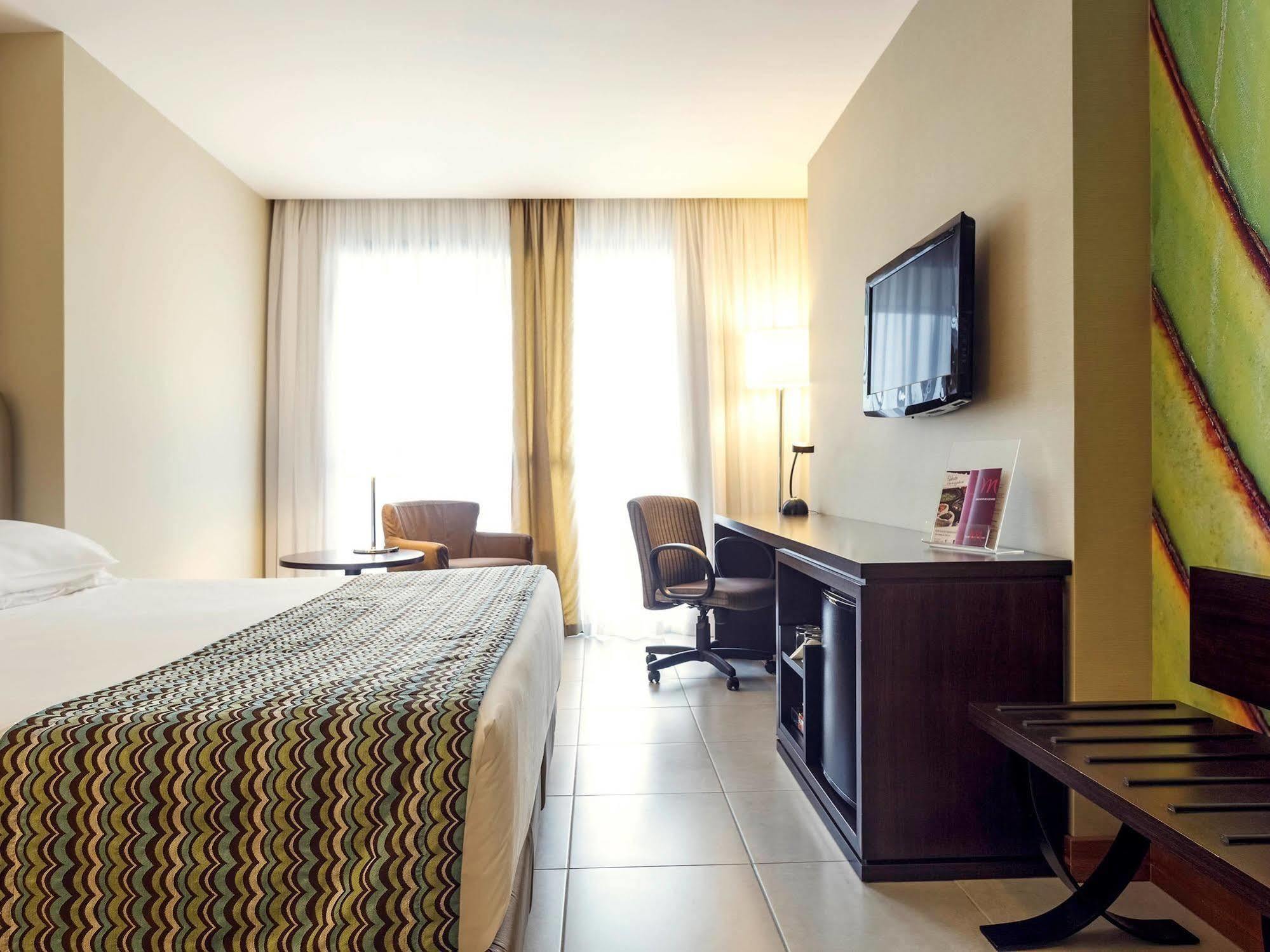 Mercure Salvador Pituba Buitenkant foto